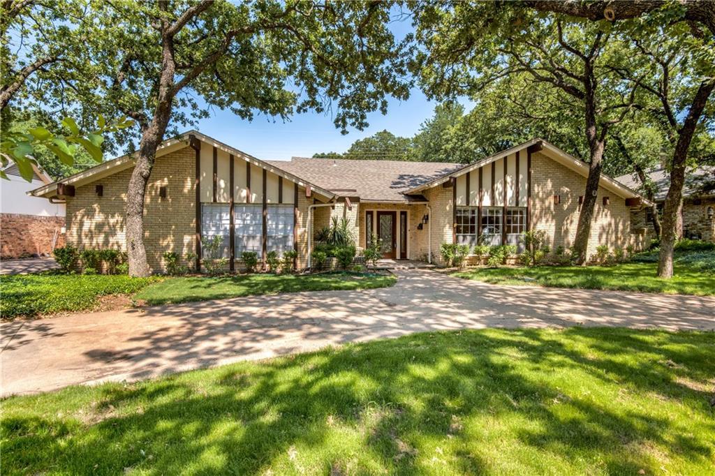 1620 Oak Meadow Drive - Photo 1