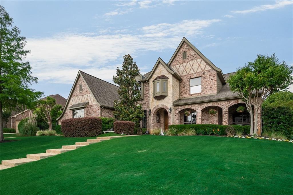 2317 Mockingbird Lane - Photo 1