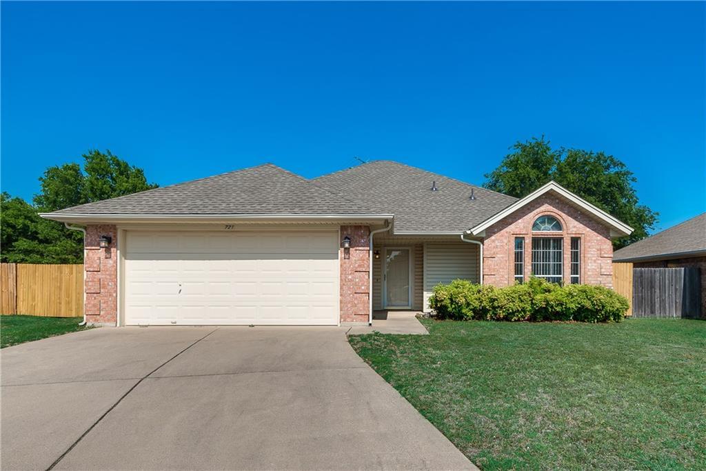 721 Troxell Boulevard - Photo 1
