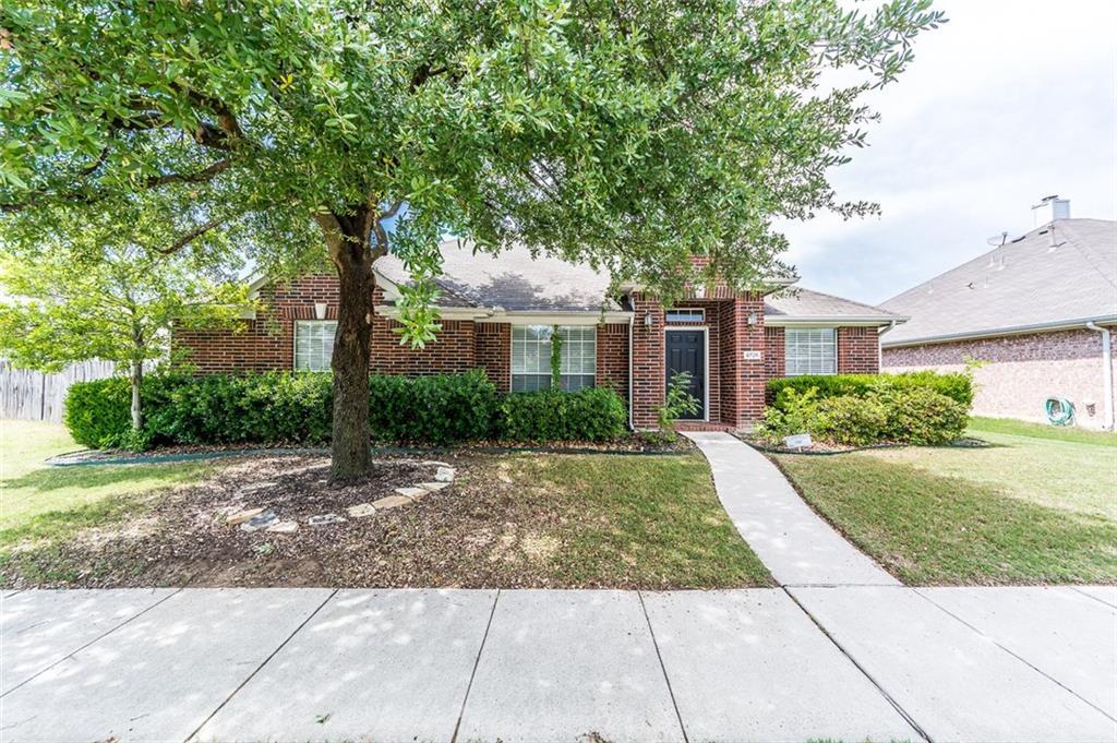 4726 Sunflower Drive - Photo 1