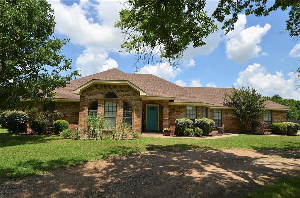 6211 County Road 152 - Photo 1