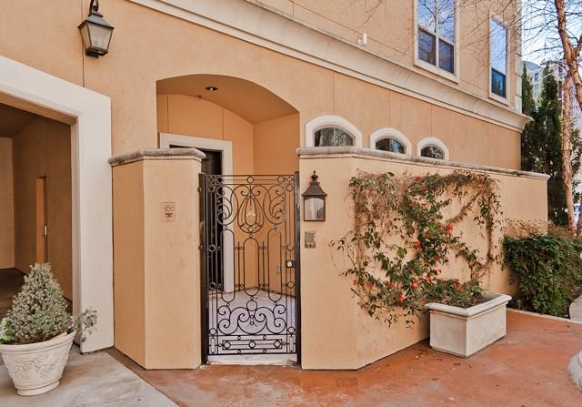 2300 Leonard Street - Photo 1
