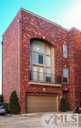 909 City Side Lane - Photo 1