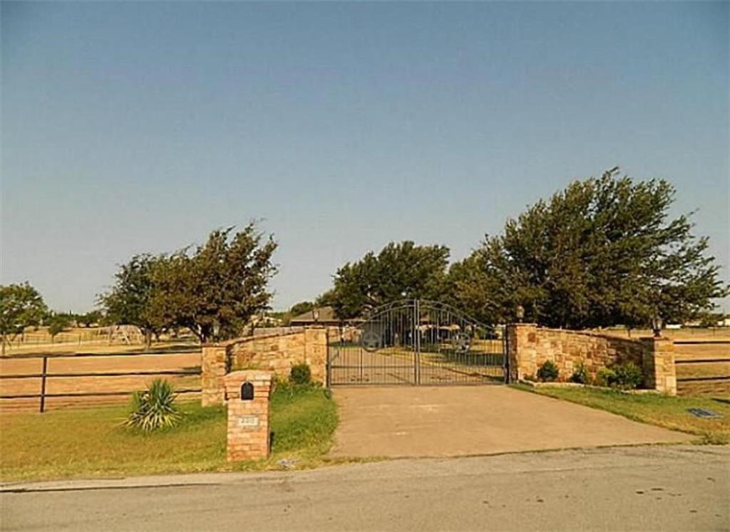 220 Bayne Road - Photo 1