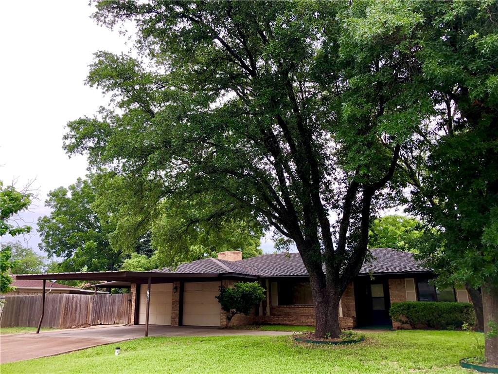720 Ray Street - Photo 1