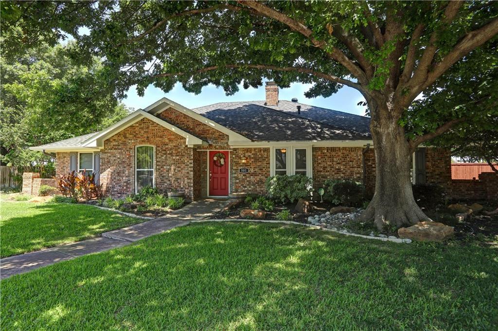 501 Carleton Drive - Photo 1