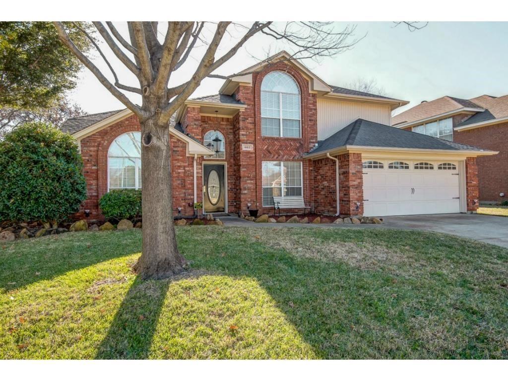402 Lexington Lane - Photo 1