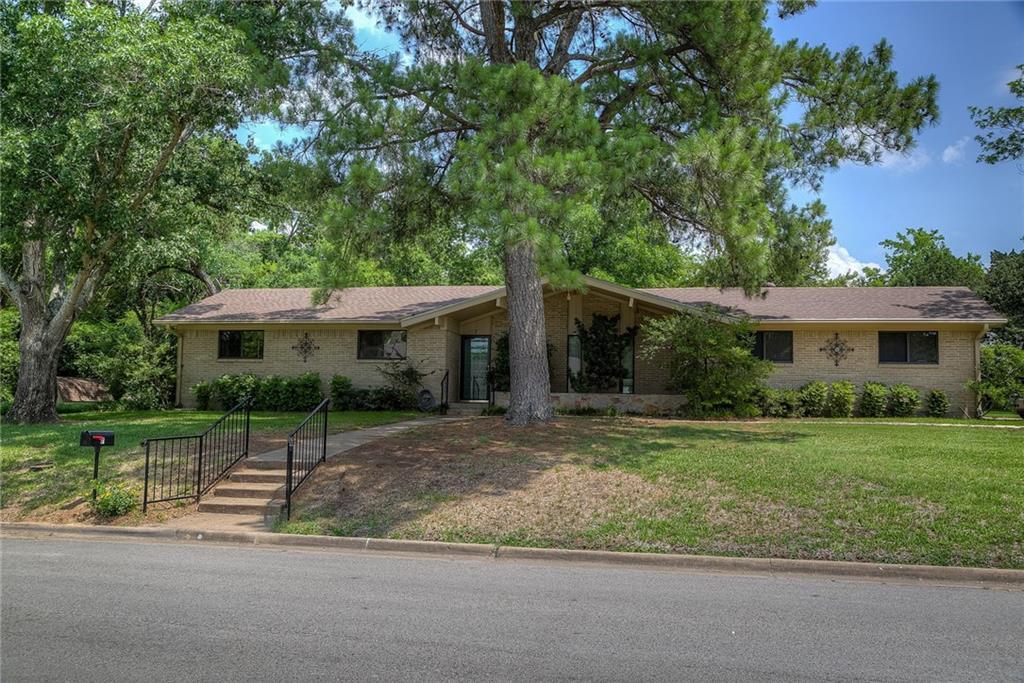 7 Mullaney Drive - Photo 1
