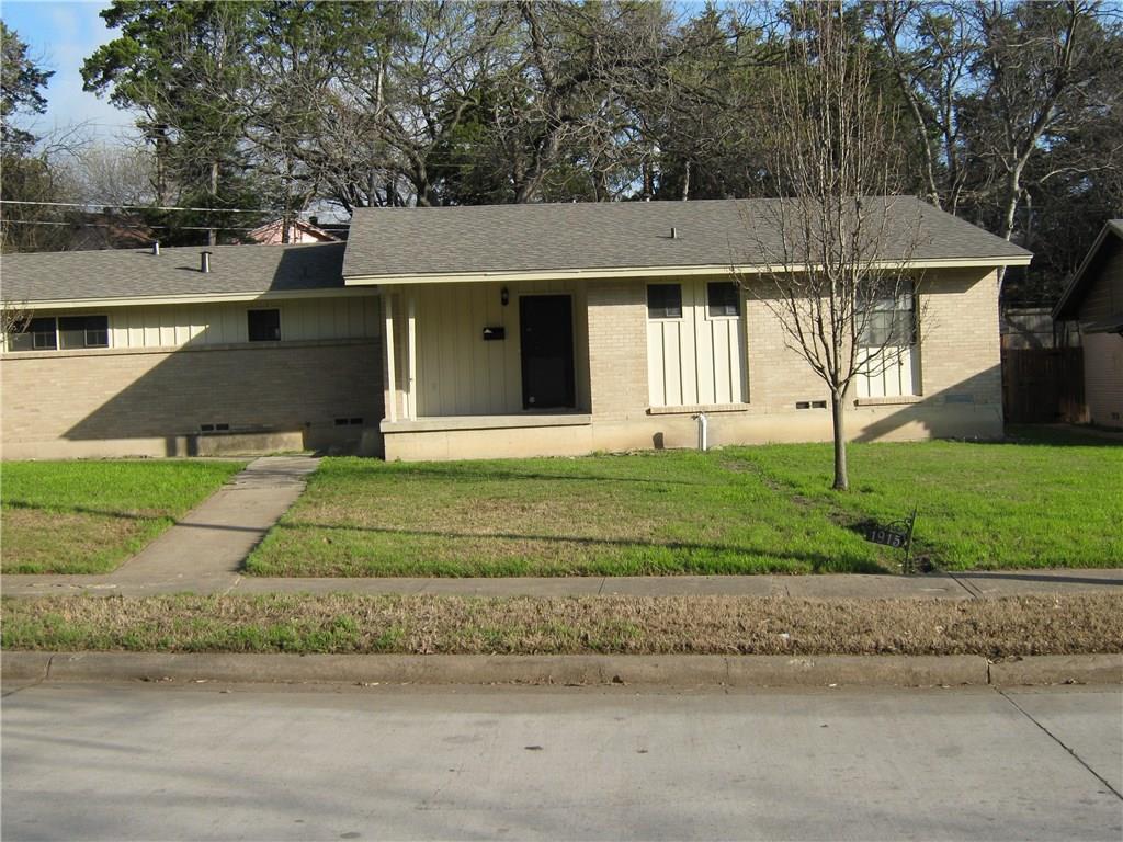 1915 Myrtlewood Drive - Photo 1