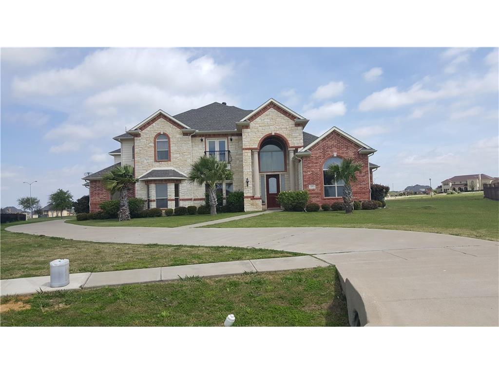 2202 Janet Court - Photo 1