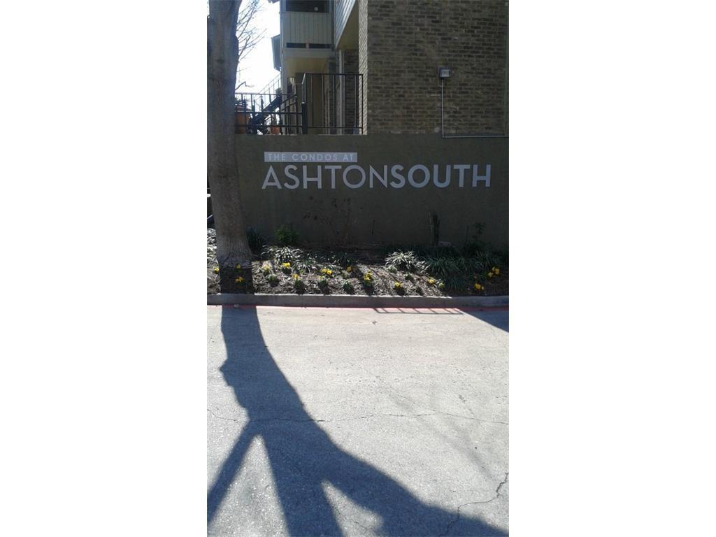 5740 Martel Avenue - Photo 1