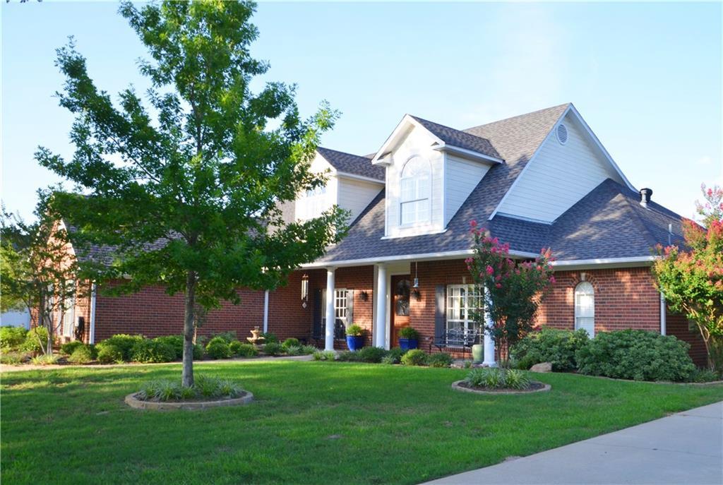 133 Saint Andrews Circle - Photo 1