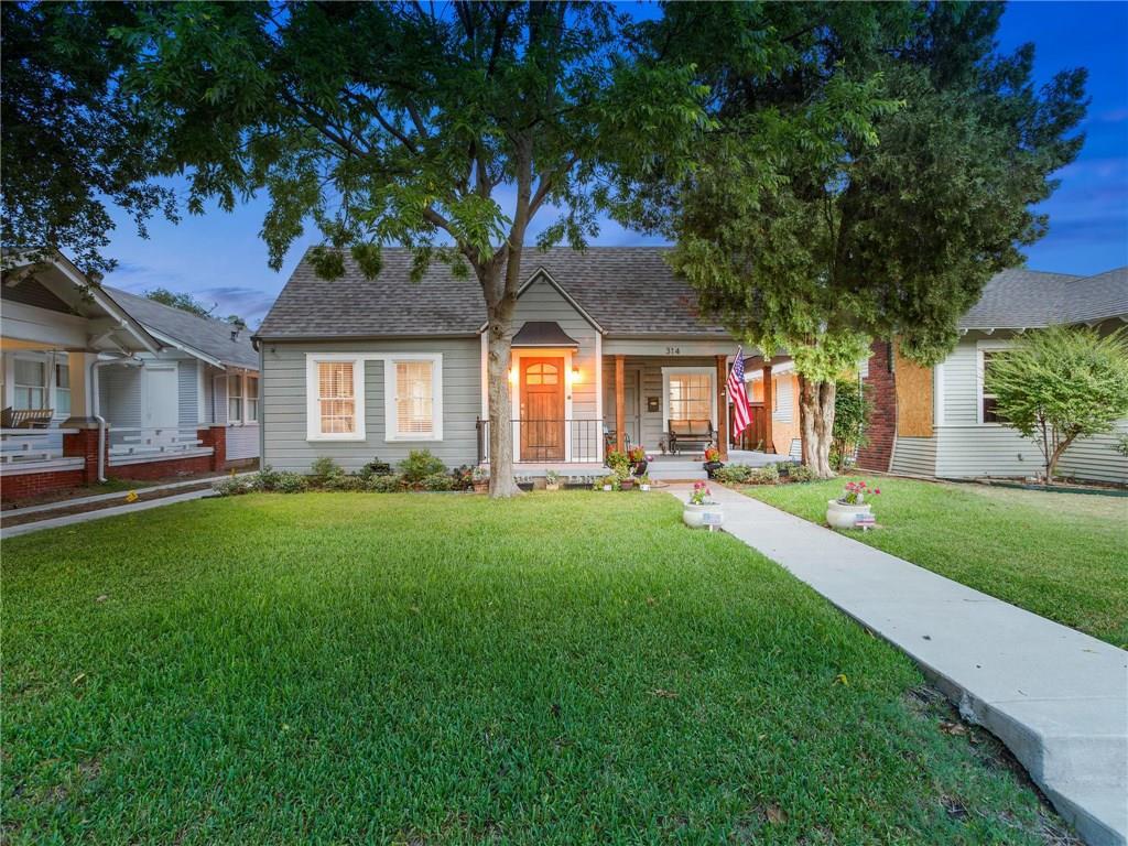 314 Montclair Avenue - Photo 1