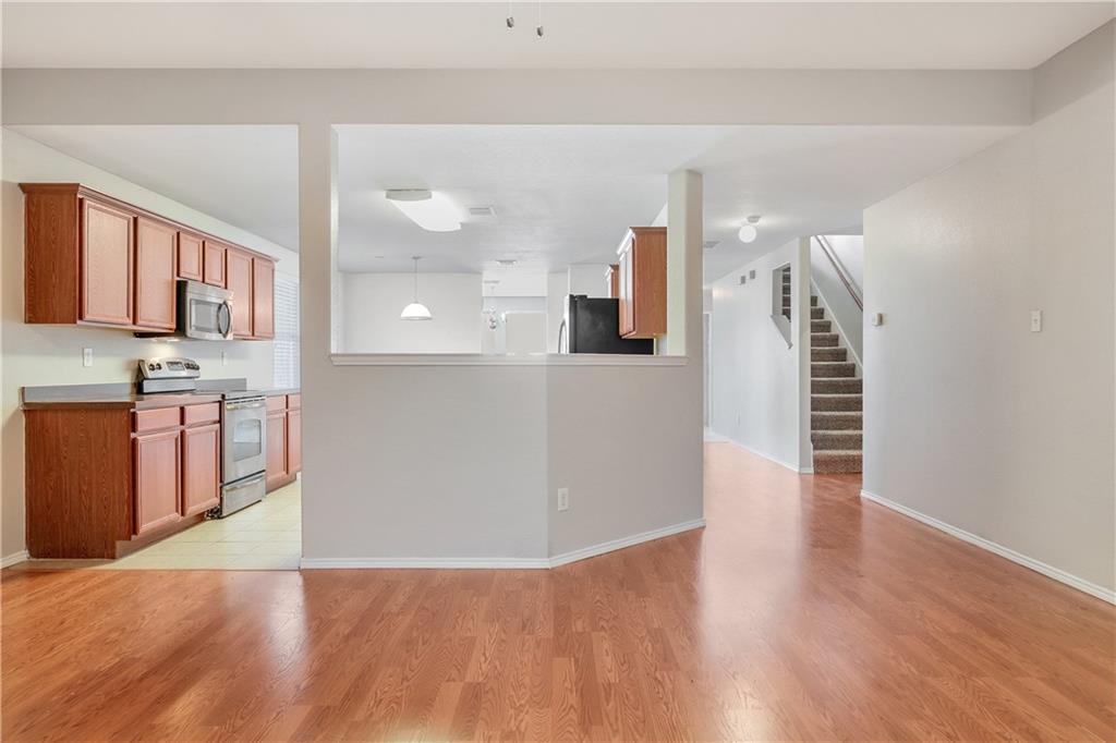 2005 Bentwood Drive - Photo 1