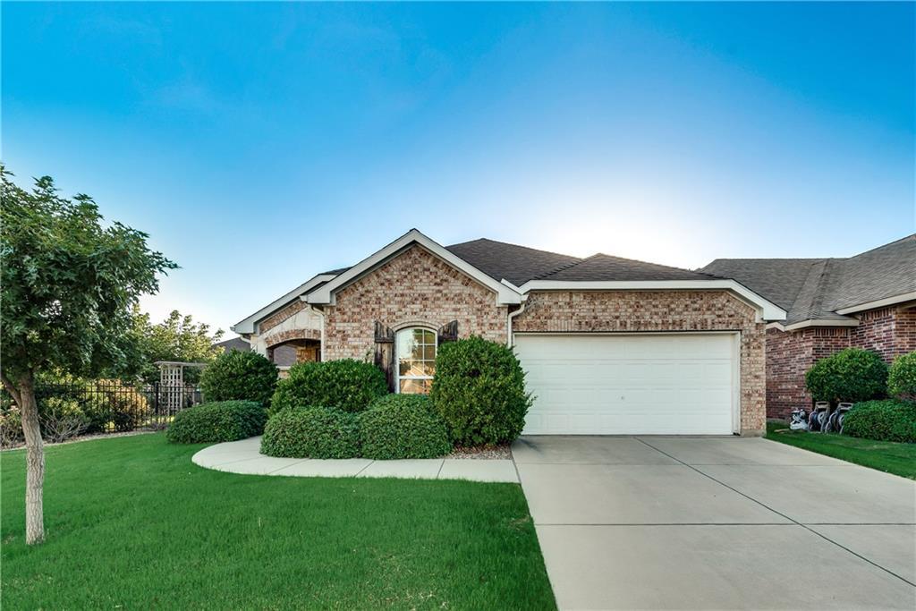913 Atlanta Drive - Photo 1