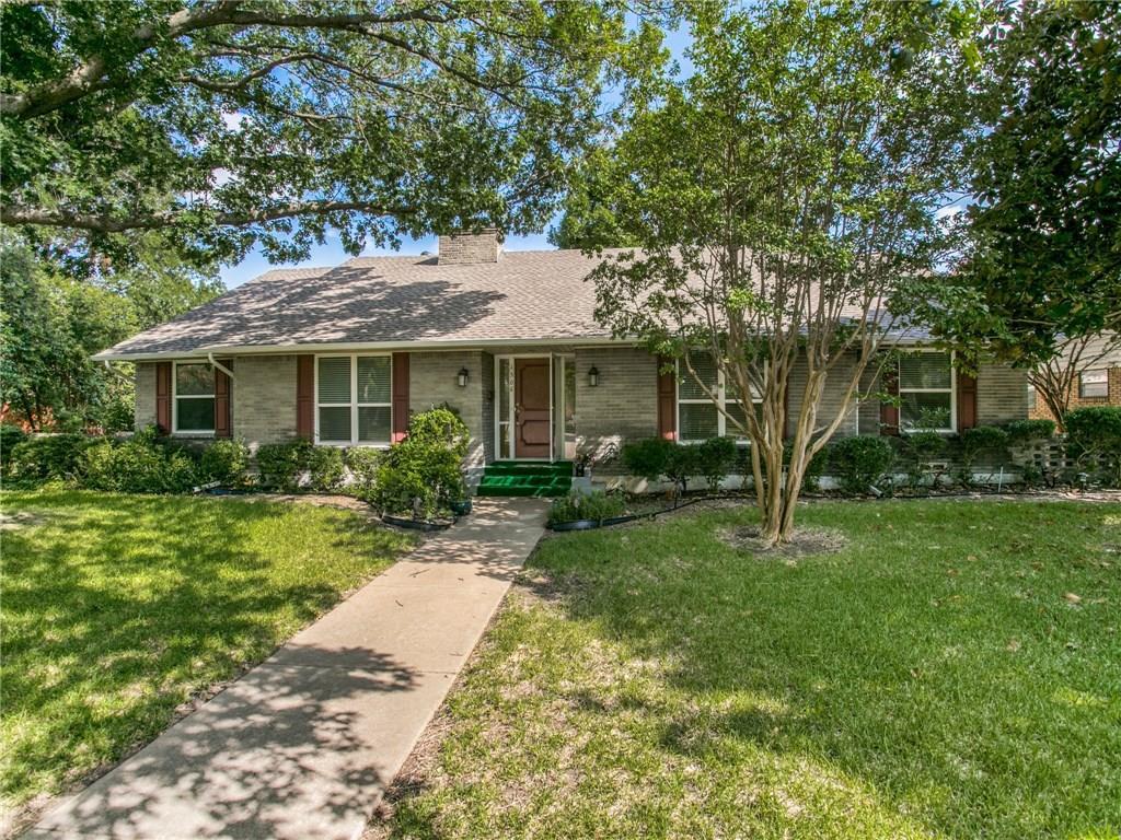 1506 R Avenue - Photo 1