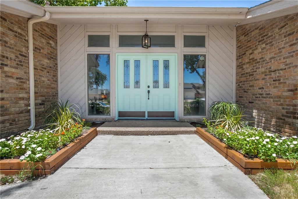 805 Trails Parkway - Photo 1
