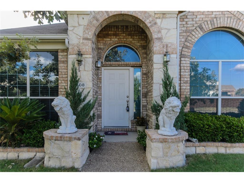608 Regency Trail - Photo 1