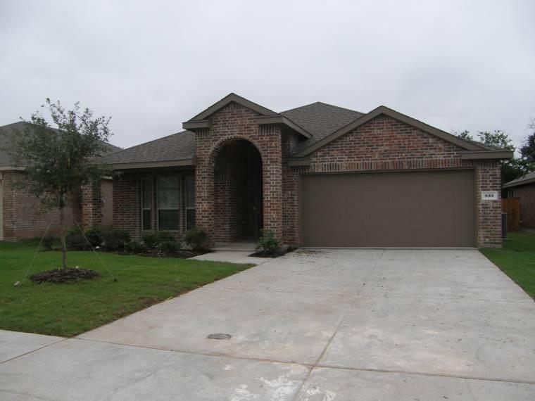 833 Hazels Way - Photo 1