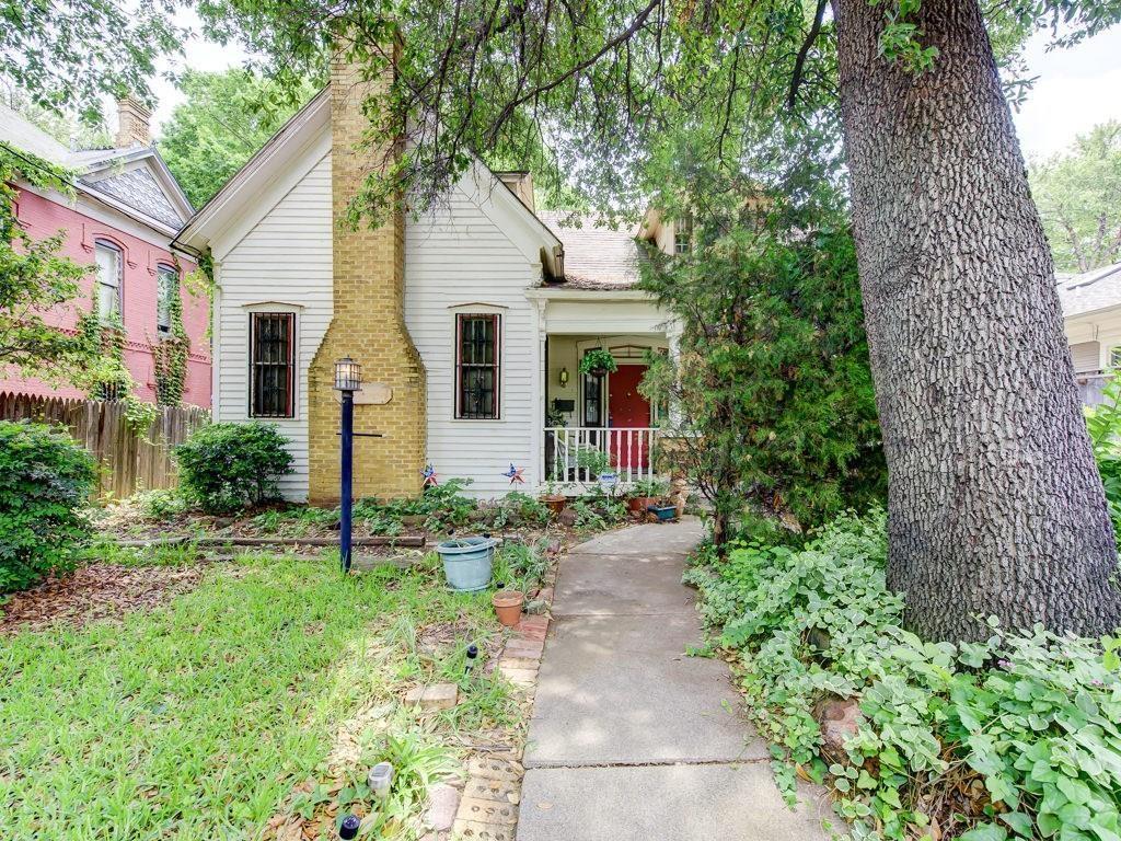 2616 State Street - Photo 1