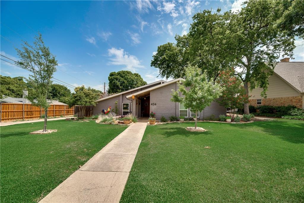 434 Ridge Crest Drive - Photo 1
