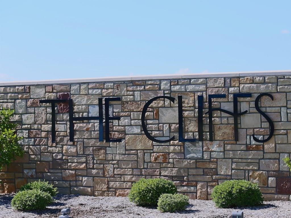 85 Torrey Pines Drive - Photo 1