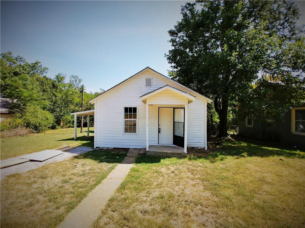 618 Heron Street - Photo 1