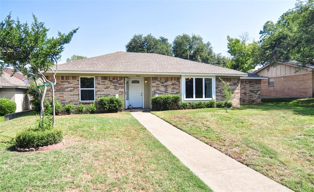 2837 Selma Lane - Photo 1