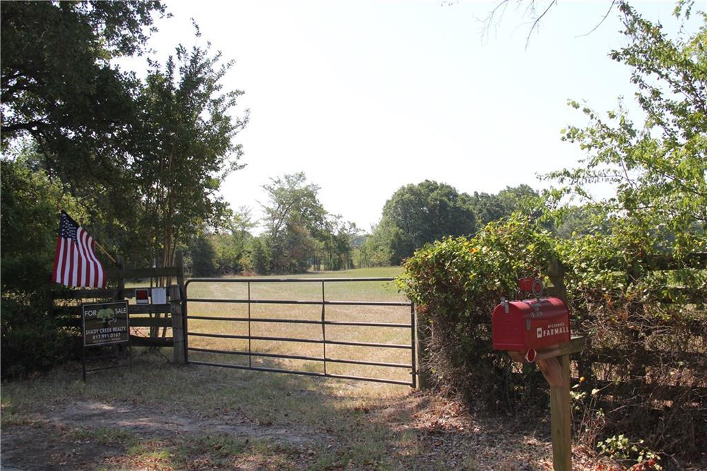 520 County Road 3520 - Photo 1