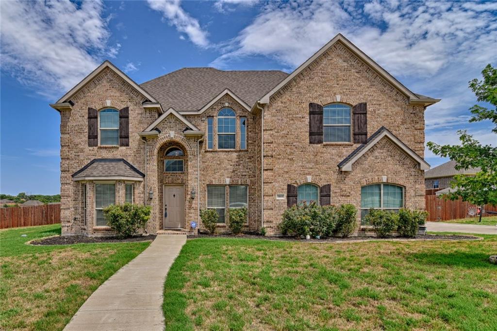 1860 Chuckwagon Drive - Photo 1