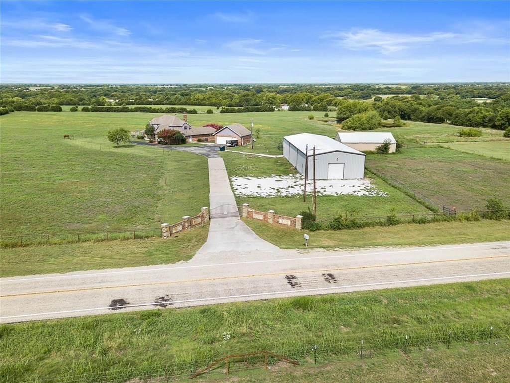 3960 Fm 981 - Photo 1