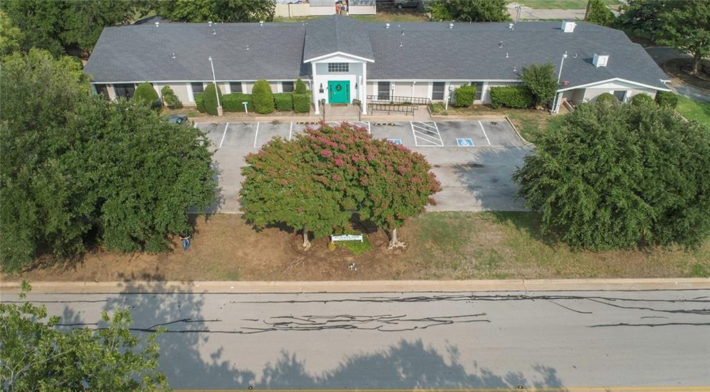 402 Duncan Perry Road - Photo 1