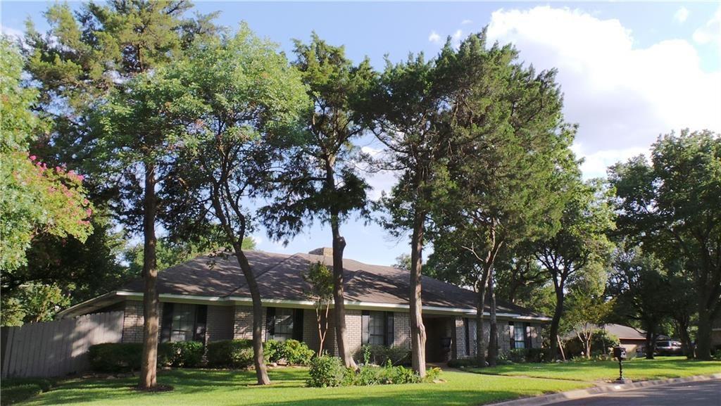 10022 Shadow Crest Drive - Photo 1
