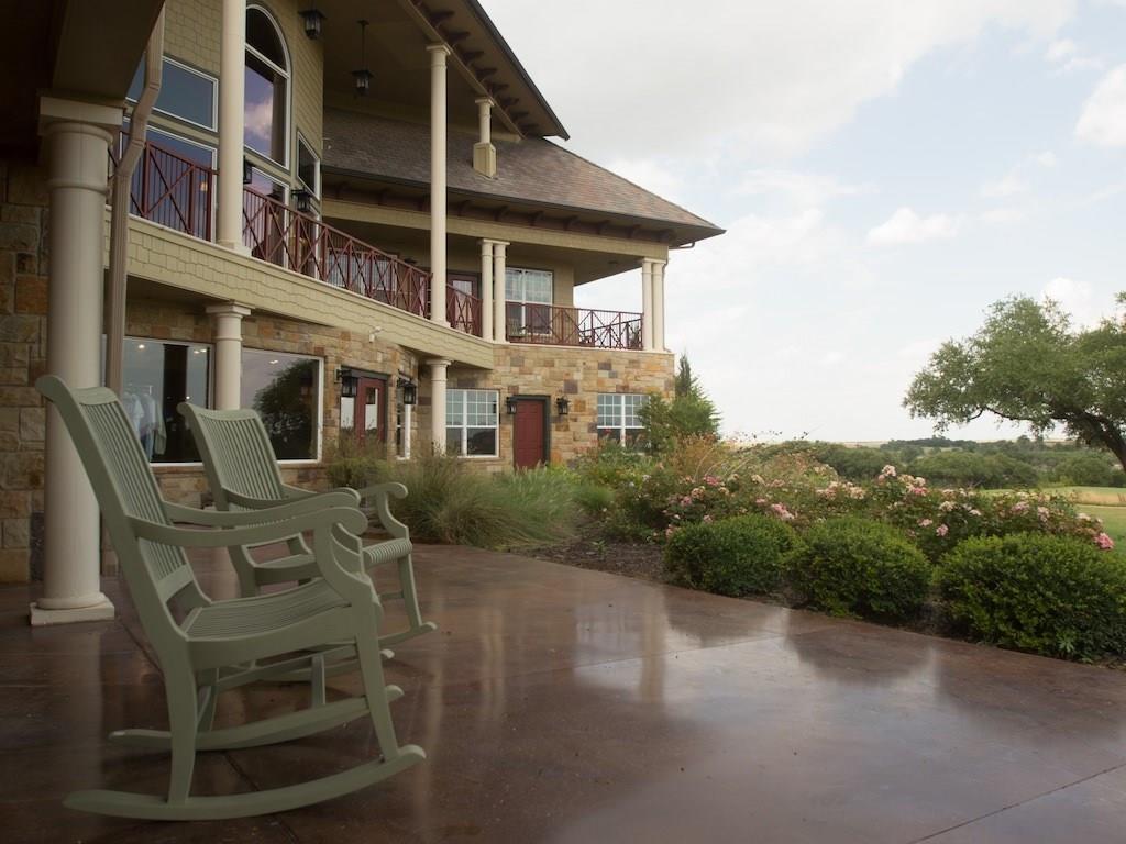 6012 Montrose Court - Photo 1