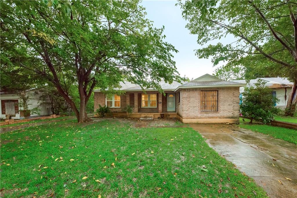 3016 Kilburn Avenue - Photo 1