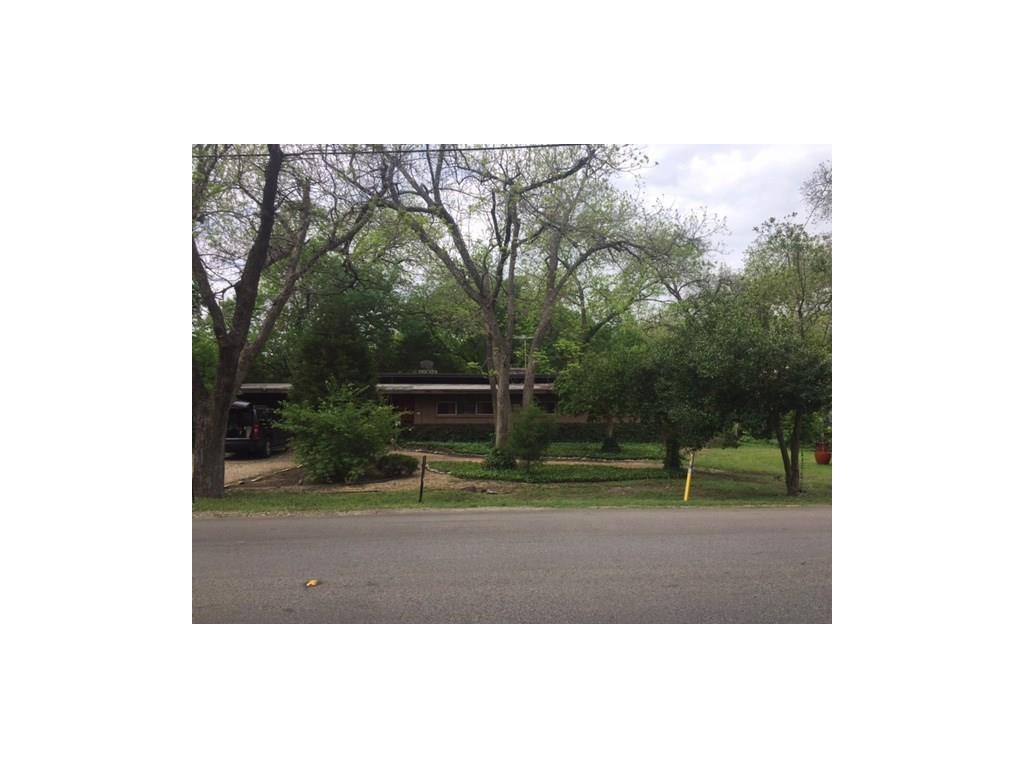 2224 Lakeland Drive - Photo 1