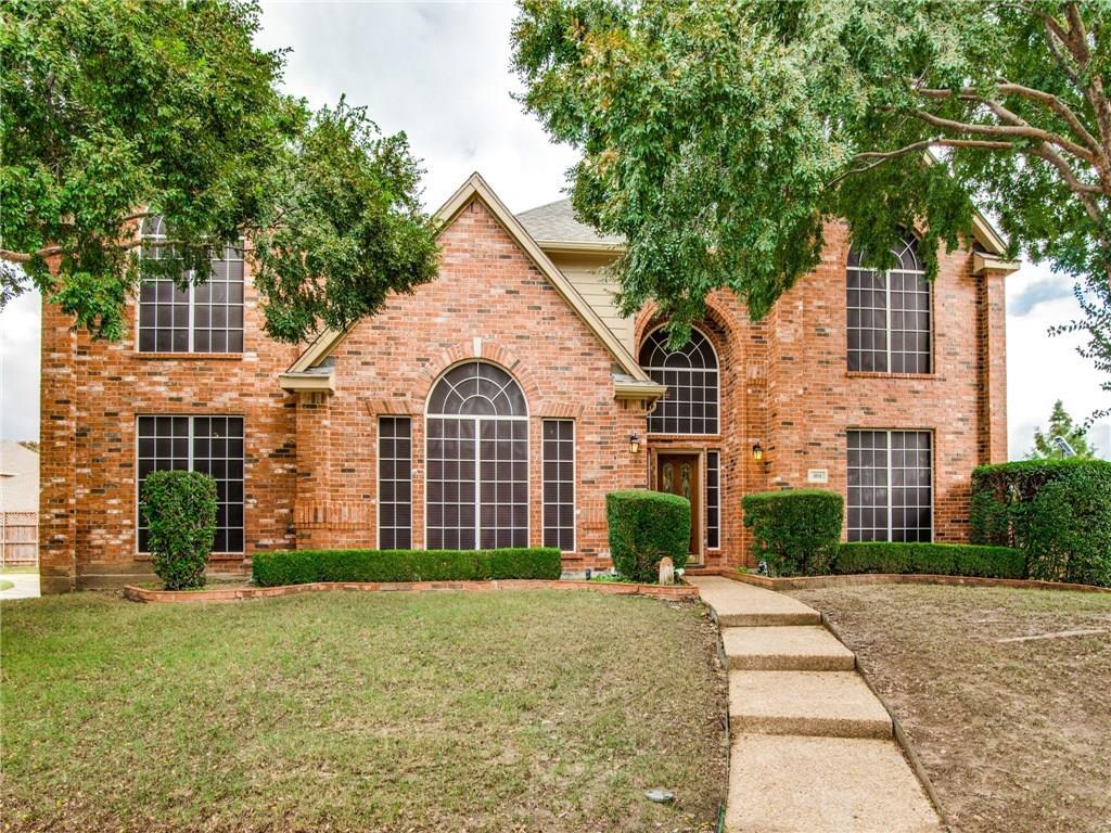 404 Pedmore Drive - Photo 1