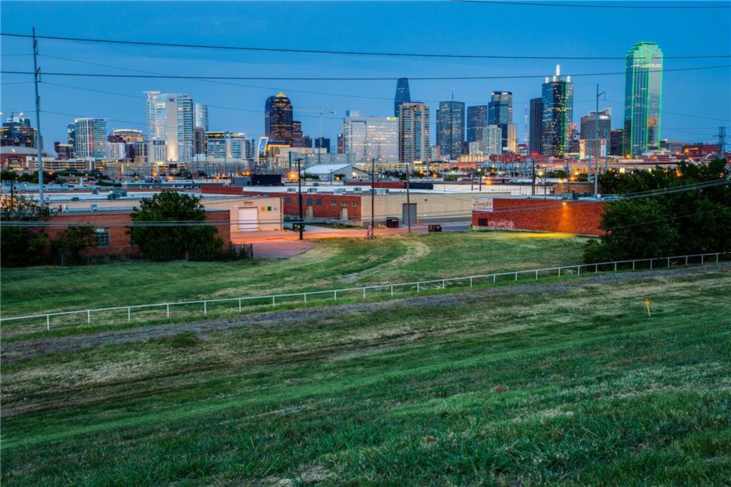 1111 Levee Street - Photo 1