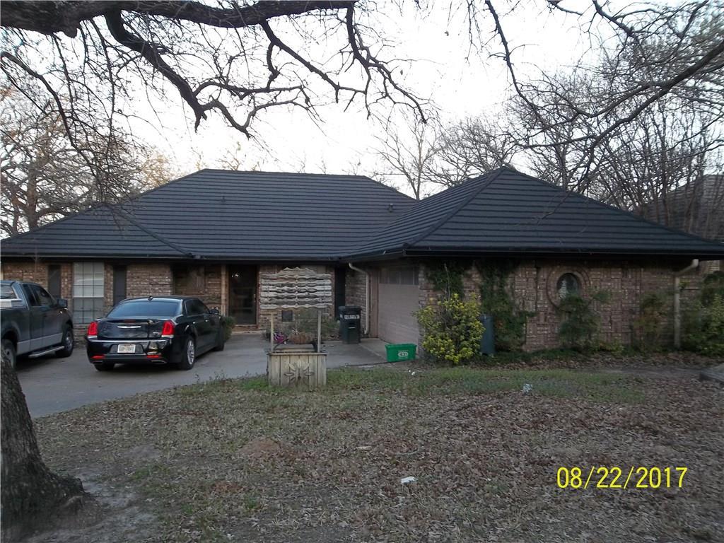 128 Oak Hollow Court - Photo 1