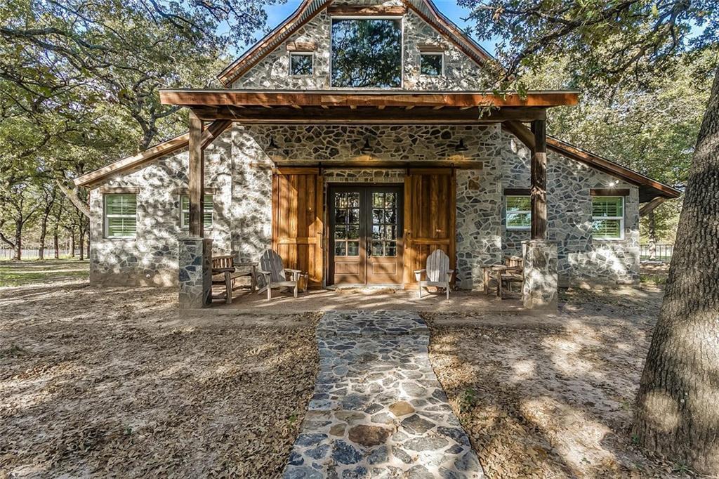 1810 Newberry Road - Photo 1