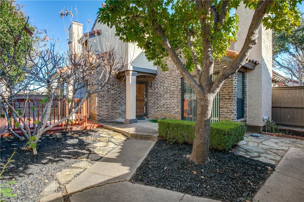 777 Custer Road - Photo 1