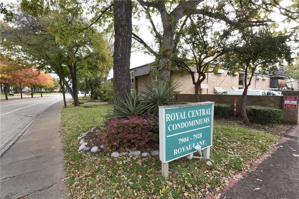 7920 Royal Lane - Photo 1