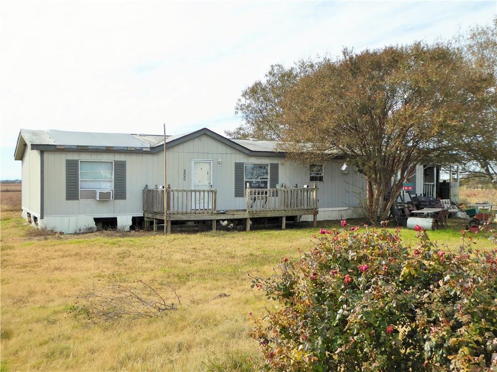 175 Hill County Road 4415 - Photo 1
