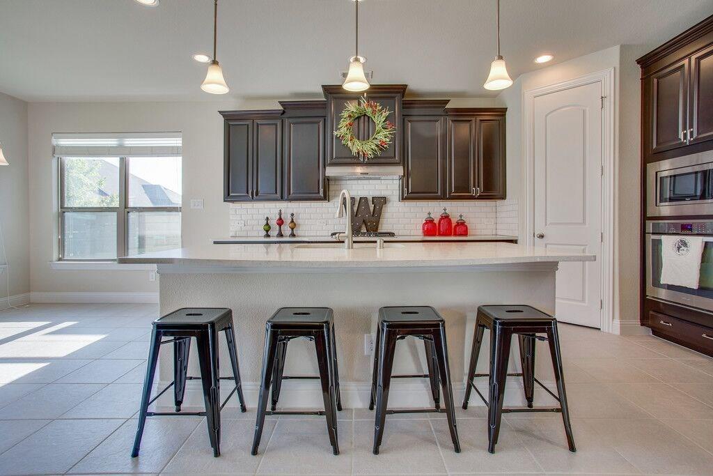 1432 10th Street - Photo 1