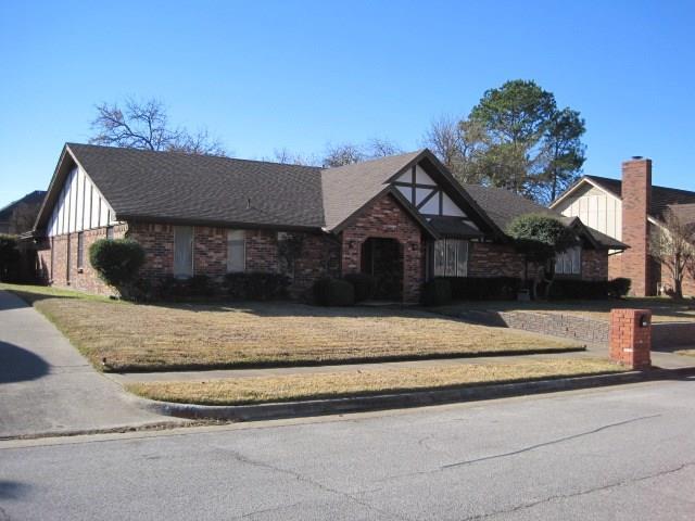 1112 Clear View Drive - Photo 1
