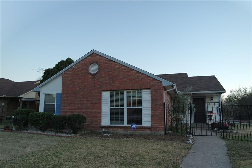6001 Dooley Drive - Photo 1