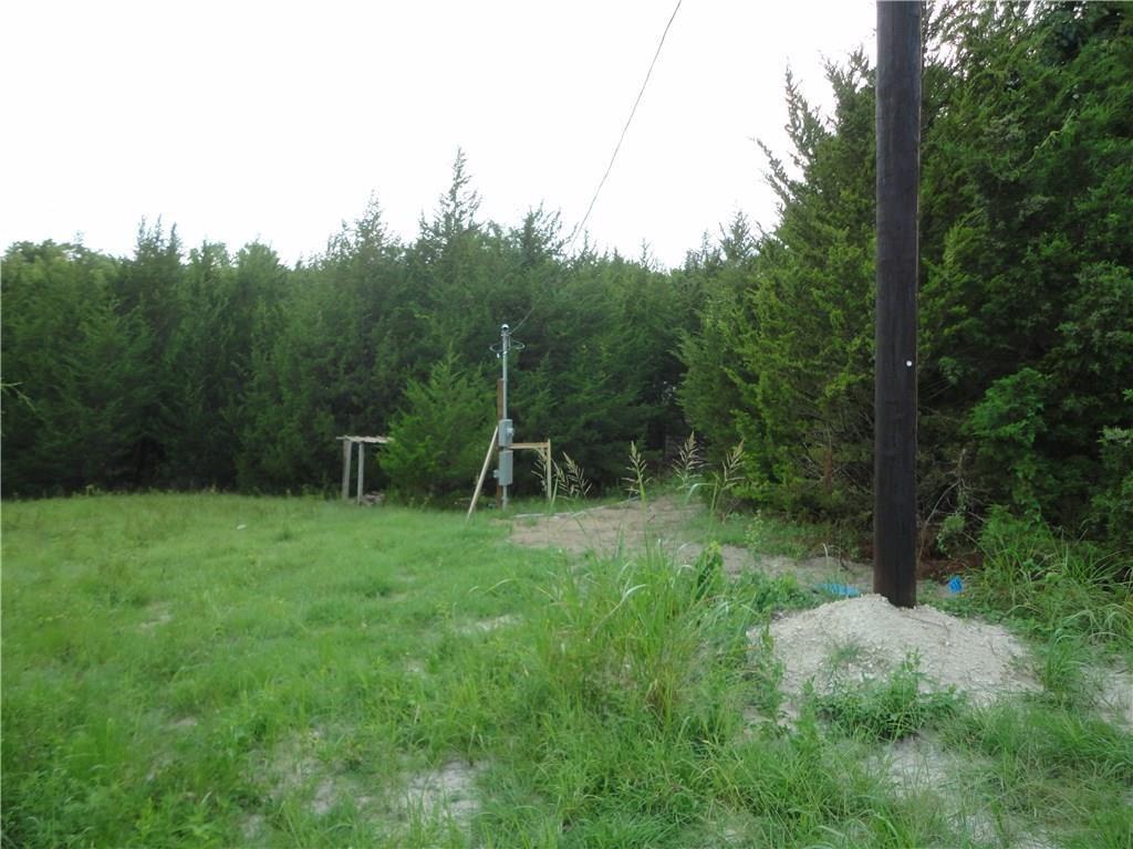 9570 Fm 697 - Photo 1