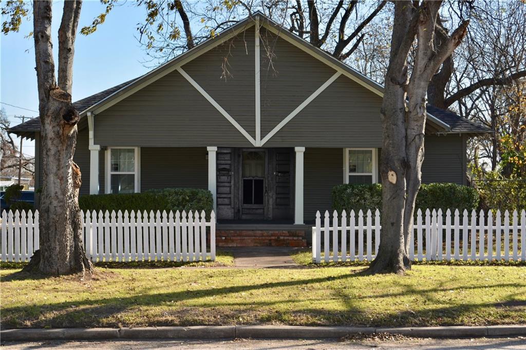 308 Catherine Street - Photo 1
