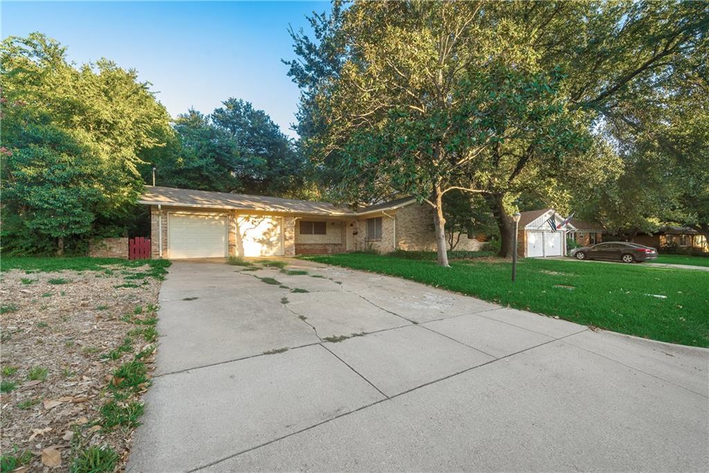 5725 Walla Avenue - Photo 1