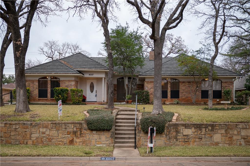 4007 Woodcastle Court - Photo 1